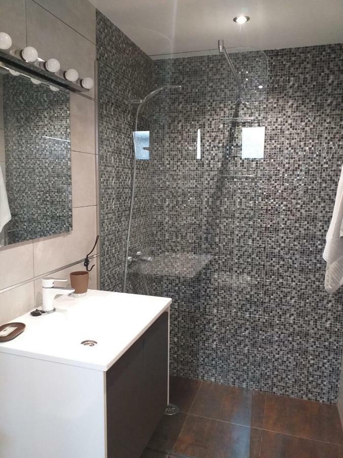 Apartment Portonovo Galit - Sea View - Piscina - Wifi - Old Town Пуэрто дель Кармен Экстерьер фото
